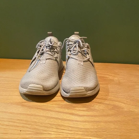 Adidas X_PLR Athletic Trainers shoes in a cream color. Womens size 8 - Picture 2 of 5